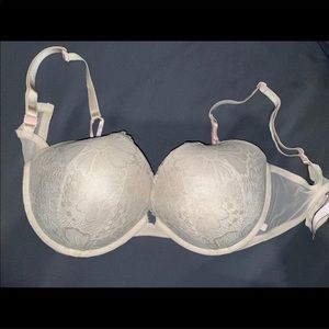 Victoria Secret Push Up Bra-38DD